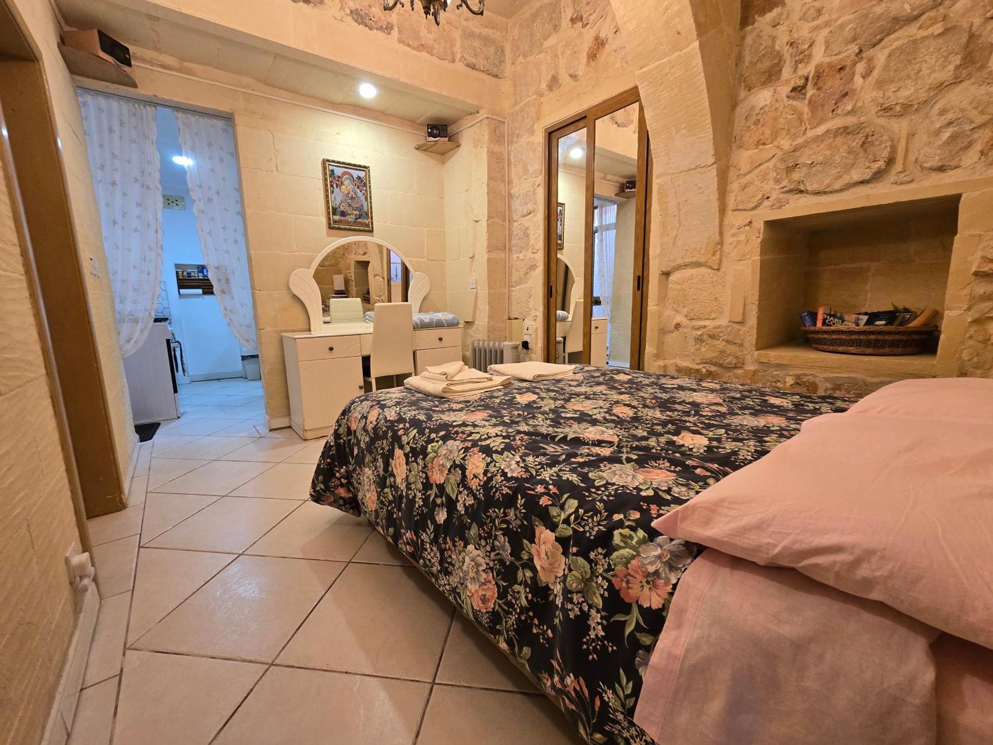 Charming Rustic Getaway In Xaghra, Gozo. Apartment Ngoại thất bức ảnh